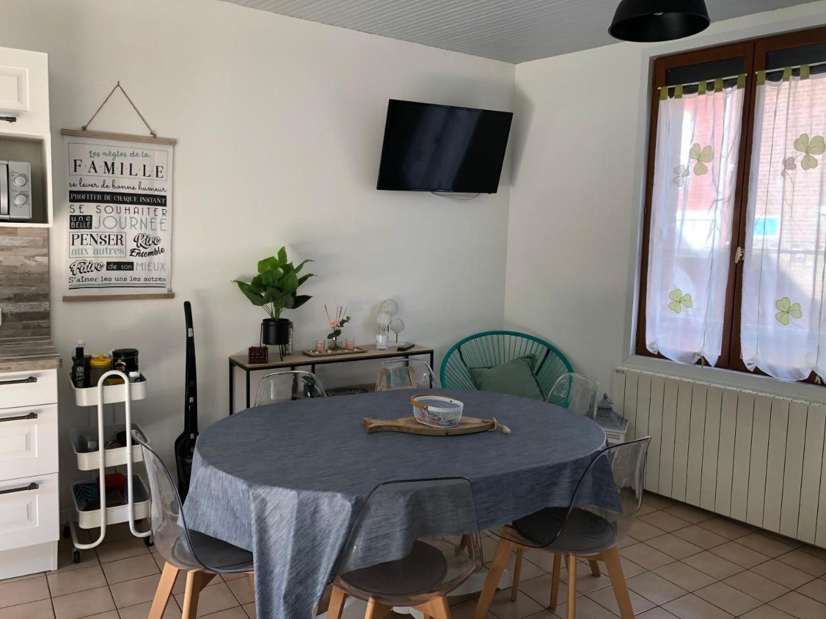 La Parenthèse - maison Tréportaise avec cour fermée Le Tréport Exterior foto